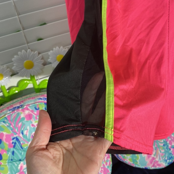 True Rock short pink romper with black and neon yellow - Picture 3 of 8